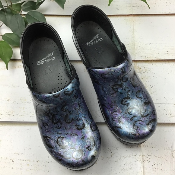 dansko galaxy clogs